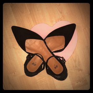NW H&M flats with buckle  size 37